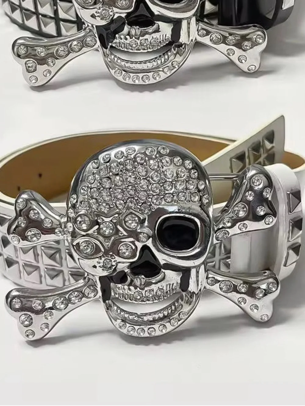 Studded Skull Buckle Belt - Black and White